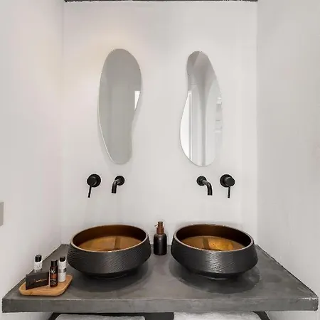 The Form Exclusive Mykonos Town